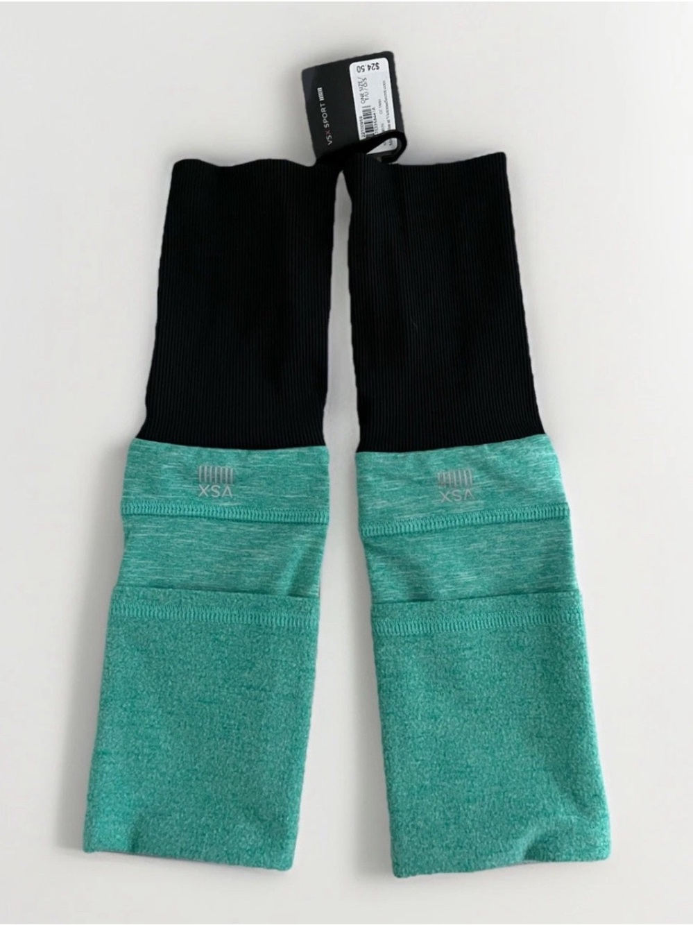 NWT Victoria Secret Sport VSX Athletic Arm Sleeves